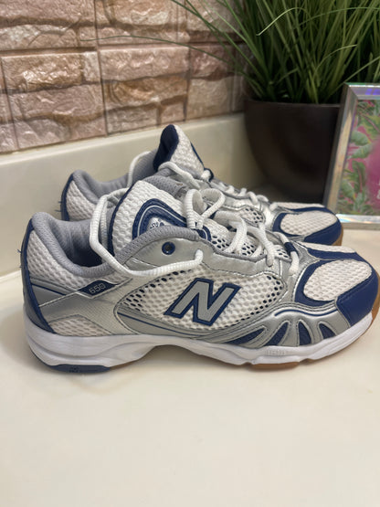New Balance White Blue Sneakers Women sz 7