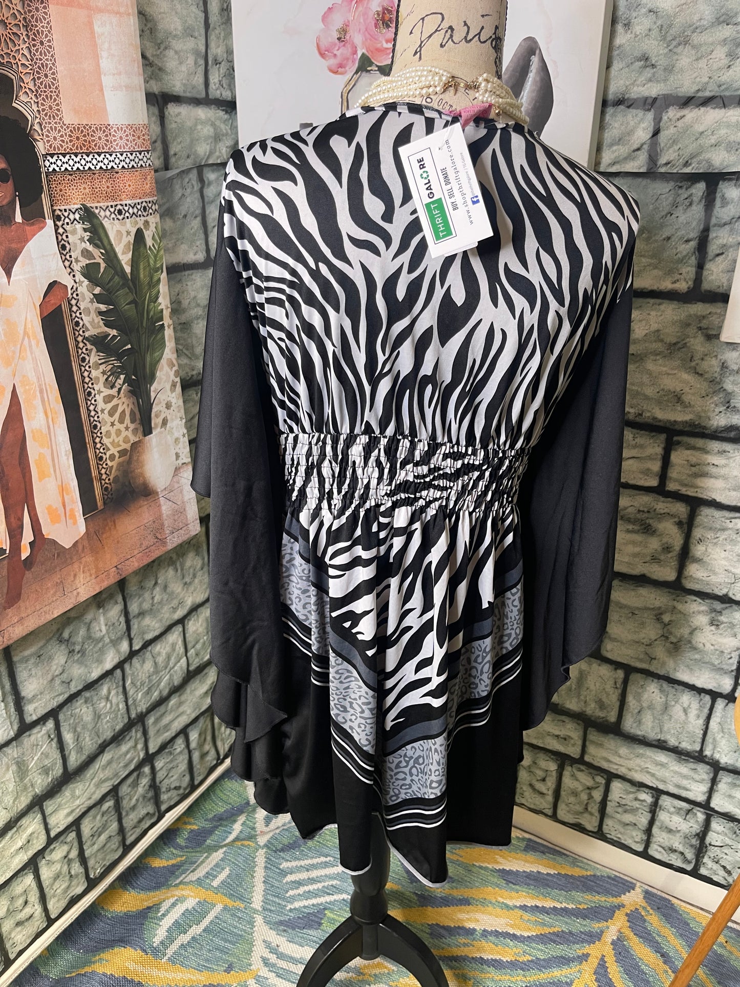 She Scool Black White Print Blouse Women sz 2XL