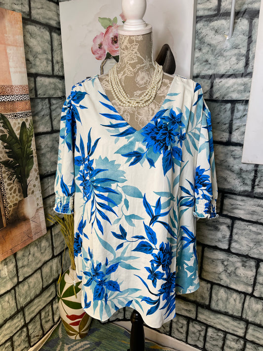 Belle Blue White Floral Blouse Women sz 3XL