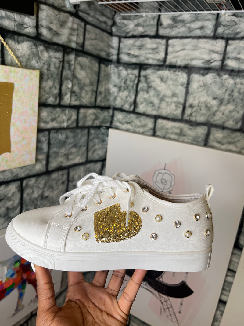 Comfort est 1946 white gold women sz 9