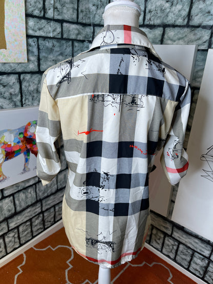 “Burberry” looking brown Blouse Women Sz Medium