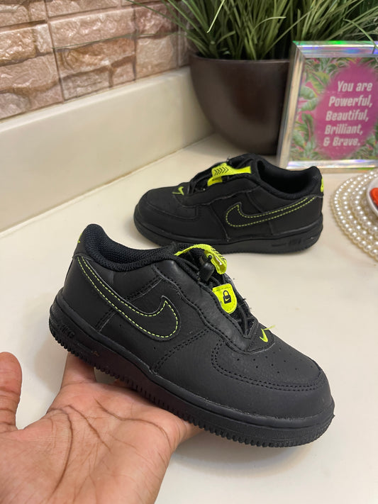 Nike Air forces Black Neon Green boys toddler sz 10c