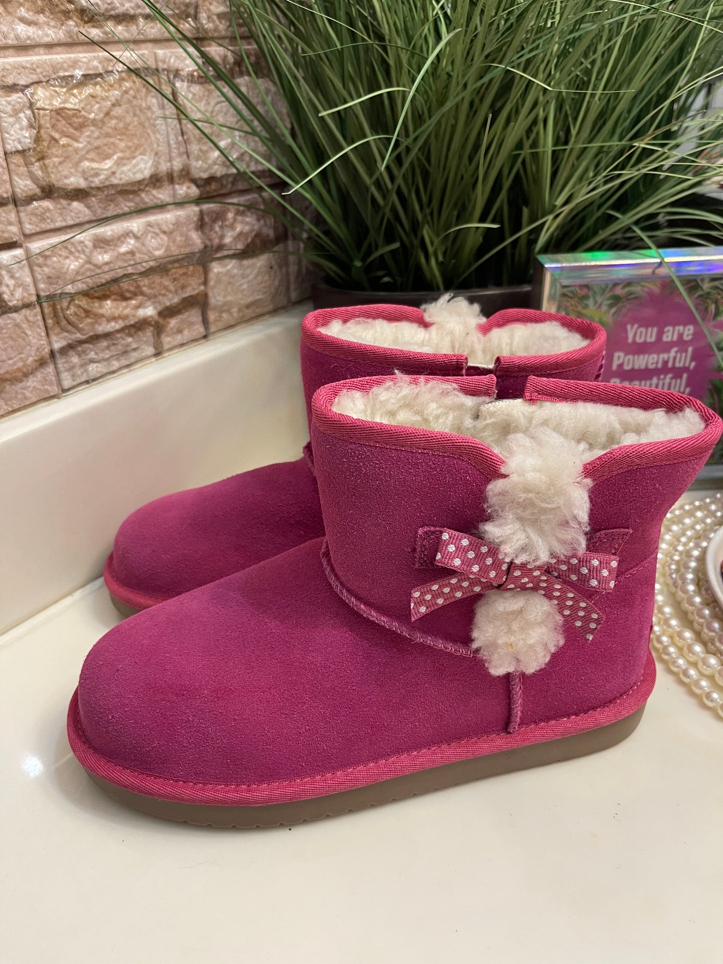 NEW Ugg Pink Boots Girls sz 3