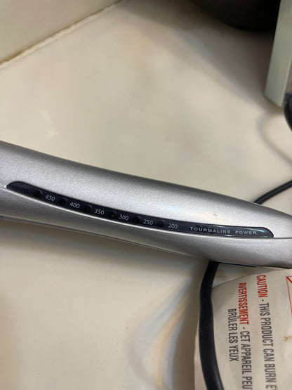 ION One Stroke Flat Iron
