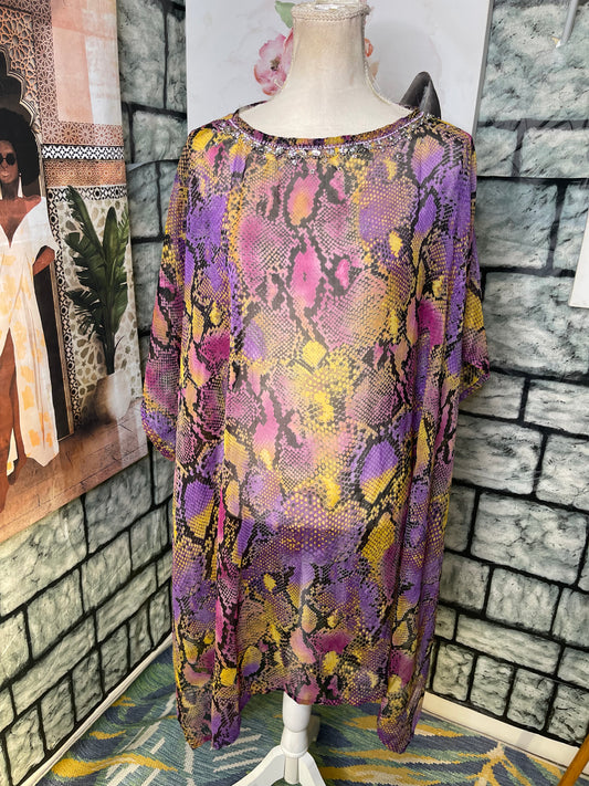 Purple Yellow Print Cover Blouse Women sz One Size (BEST FITS UP TO XL)