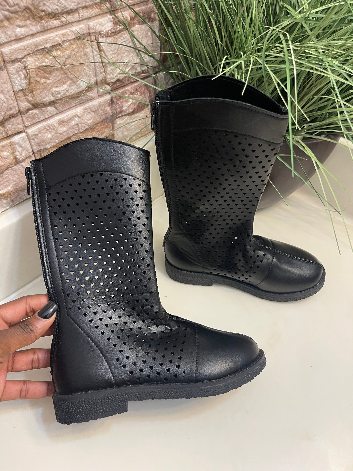 NEW Fashion Nova Kids Black Boots Girls sz 12