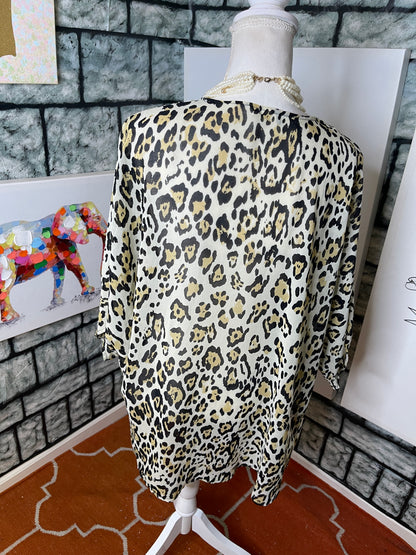 Liberty Love Brown and Black Cheetah Print Coverup Blouse Women Sz XL