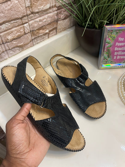 Naturalizer Black Sandals Women sz 9
