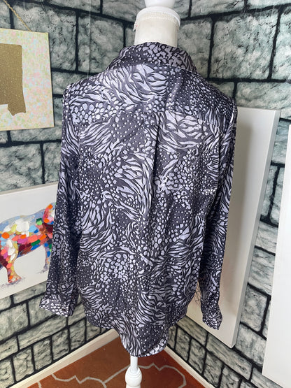 NEW NyDJ gray black silk button down shirt women sz small