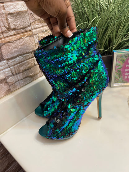 Jubilee Green Blue Sequin Heels Women sz 8.5