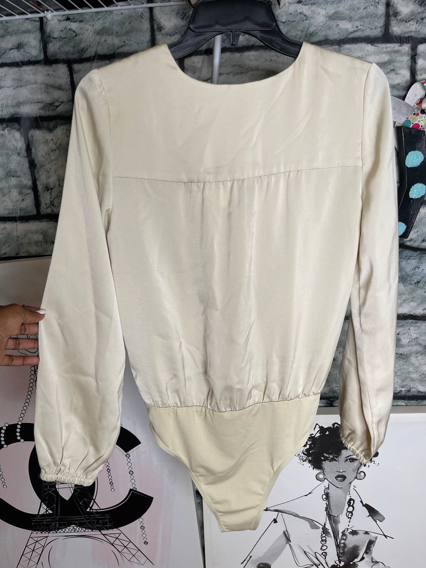 NEW Adelyn Rae Beige Bodysuit Blouse Women sz Small