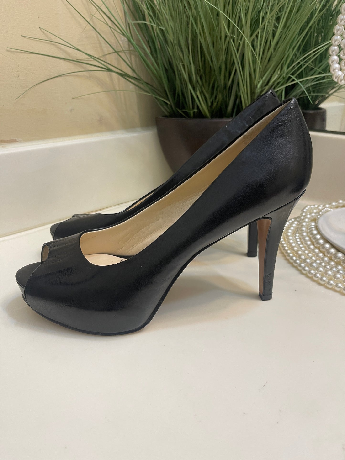 Nine West black heels women sz 9.5