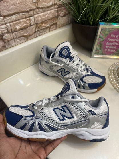 New Balance White Blue Sneakers Women sz 7