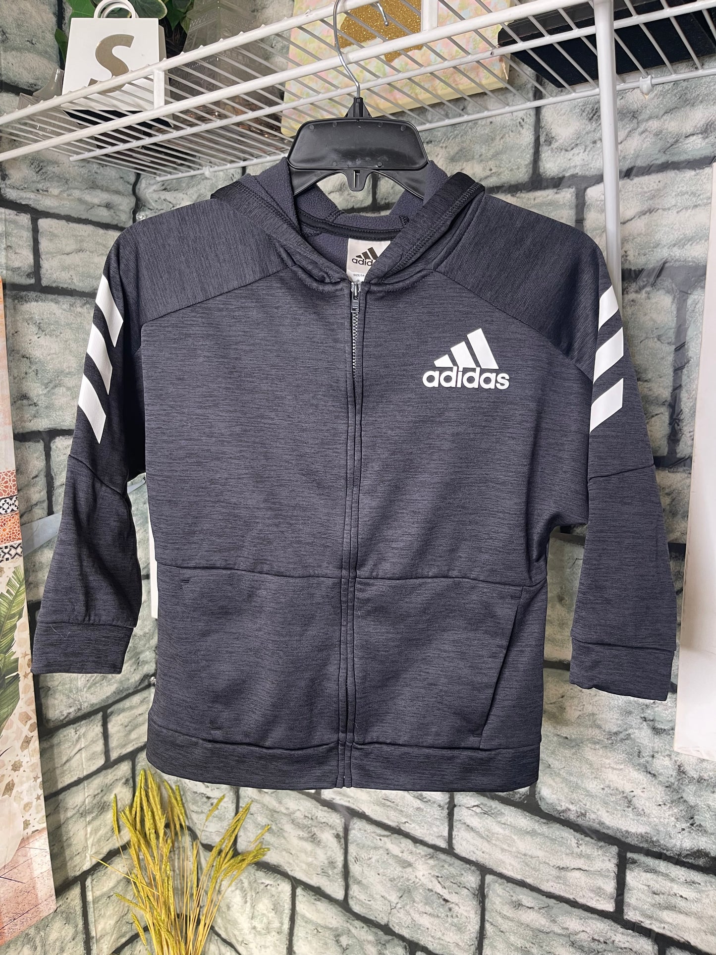 Adidas Black Jacket Boys sz 7