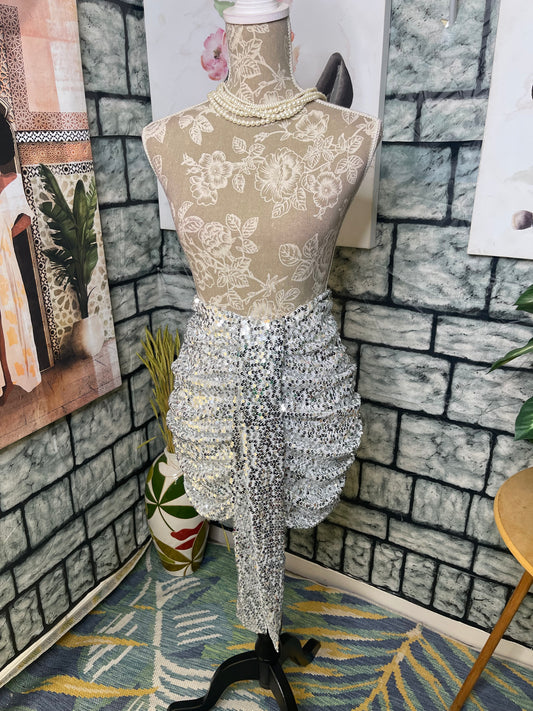 Pretty Little Thing Silver Sequin Skirt Women sz 10