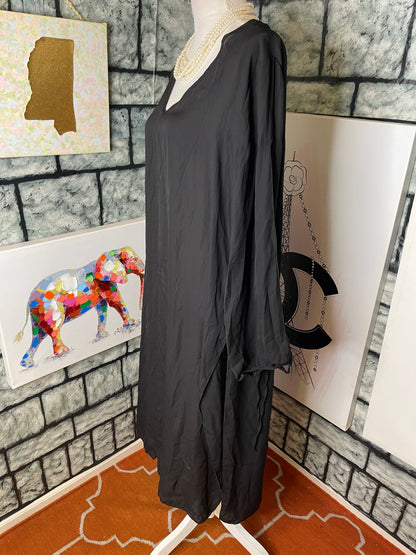 NEW Ashley Stewart Black Blouse Women sz 14/16