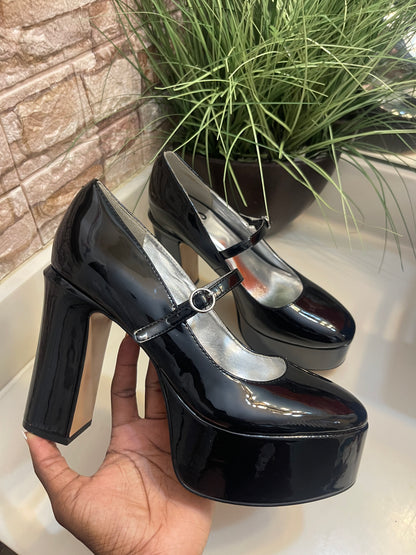 Mix No 6 Black Heels Women sz 8