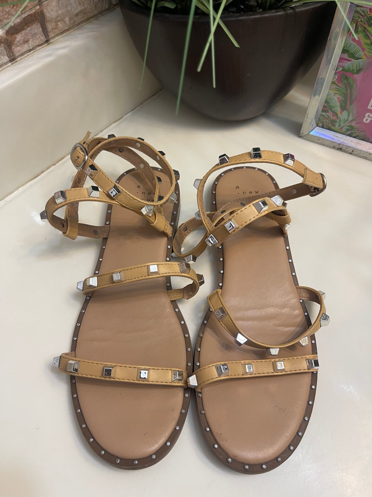 A New Day Tan Silver Sandals Women sz 7.5