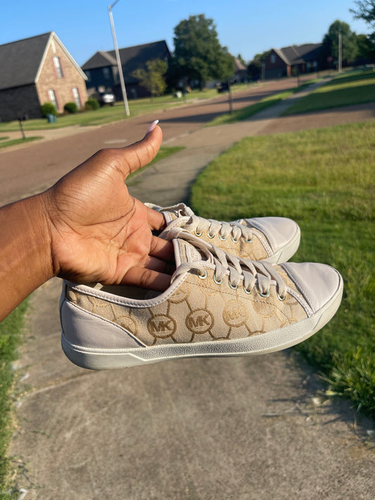 Michael Kors Beige Sneakers Women sz 7