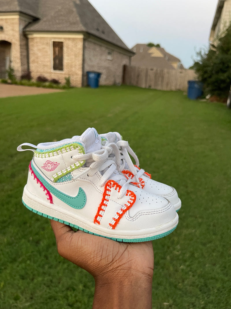 Nike air Jordan white colorful toddler sz 9C