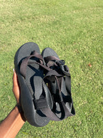 Chaco Black Sandals Women sz 9