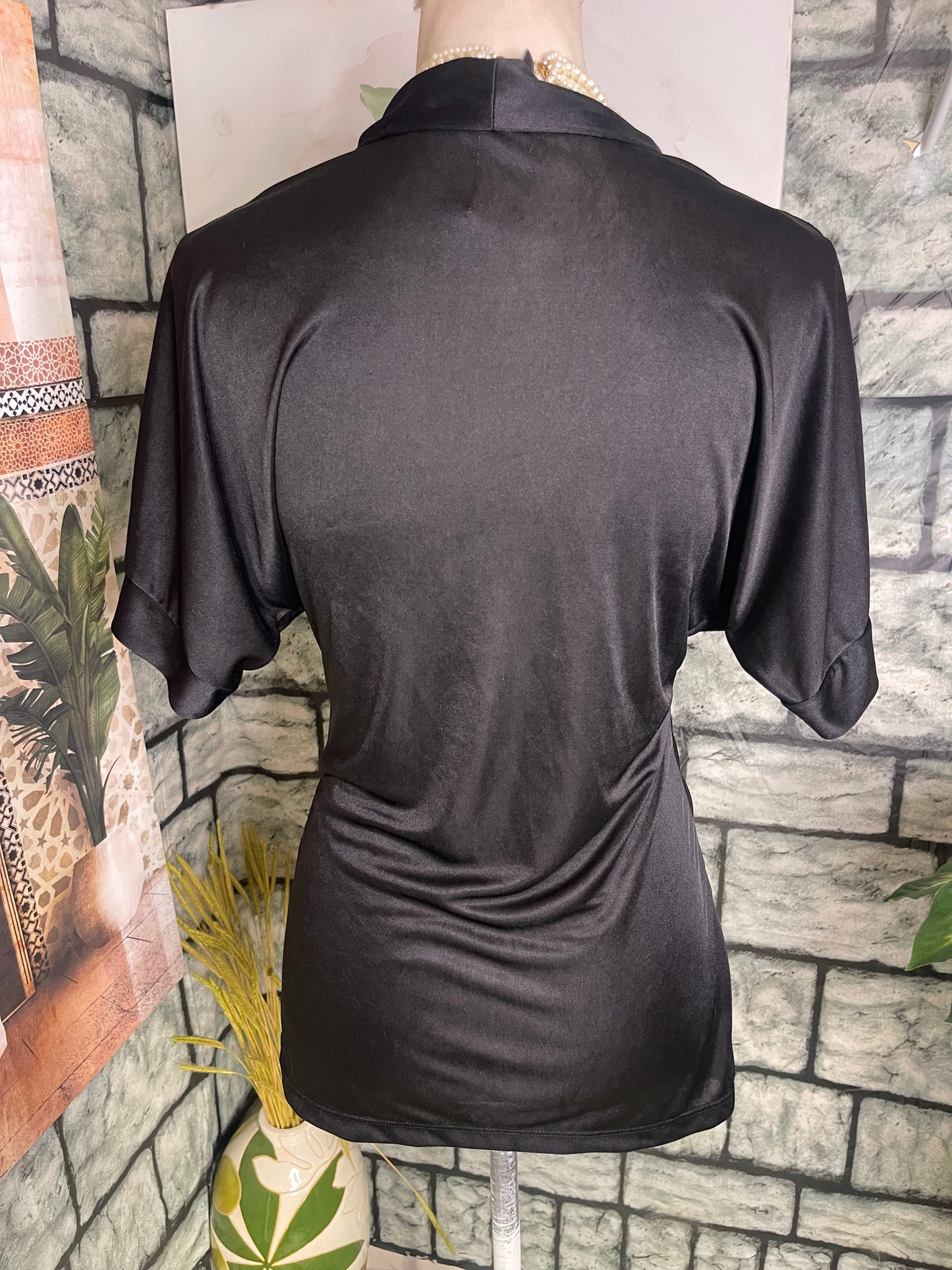 Mix it Black Blouse Women sz Medium