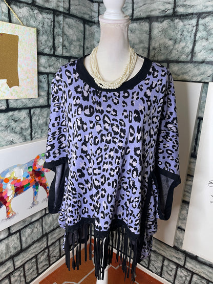 Tyler Boe Purple Print Cover Blouse Women sz Medium / Large