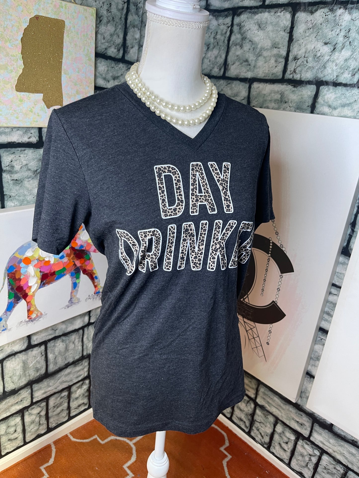 Day Drinker Gray Graphic Shirt Women sz Small