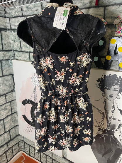 NoBo Black Floral Romper Women sz Small