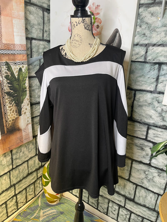 Black White Blouse Women sz 2XL