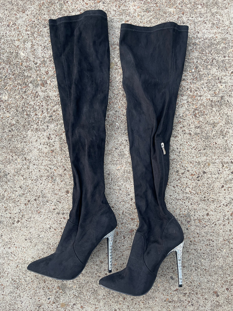 Shoe Dazzle black tall boot heels women sz 8
