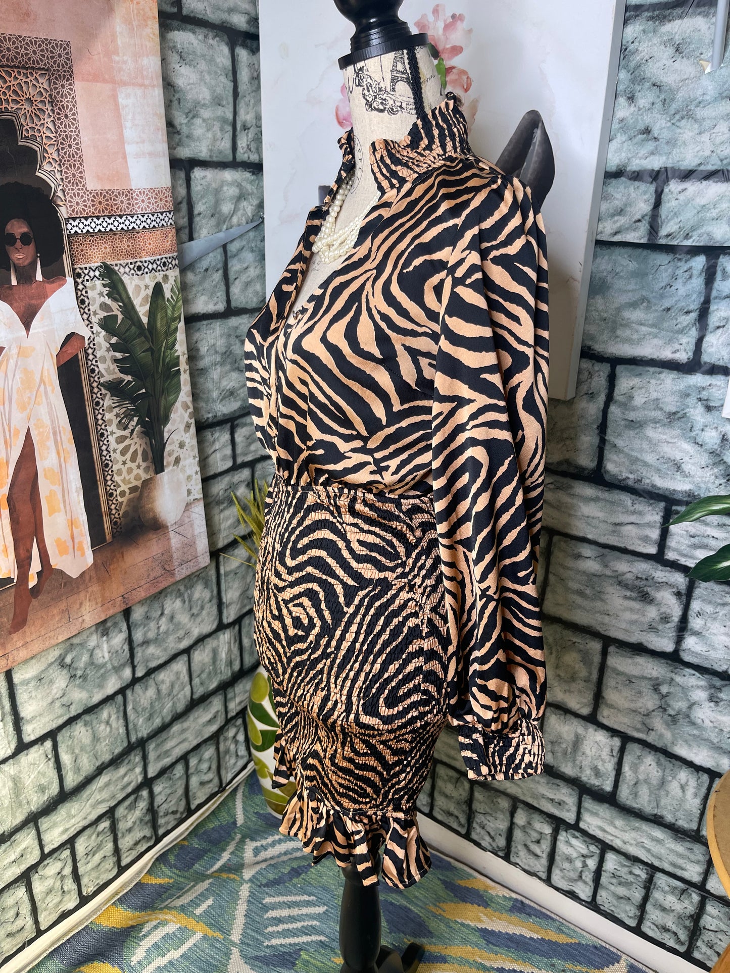 Miss Avenue Black Brown Print Dress Women sz Small