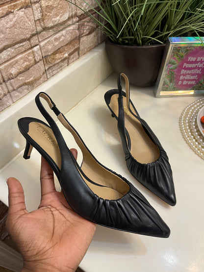 NEW Lauren Ralph Lauren Black Low Heels Women sz 8,5