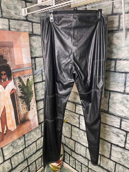 Made in Bulagria Black Pants Women sz 10