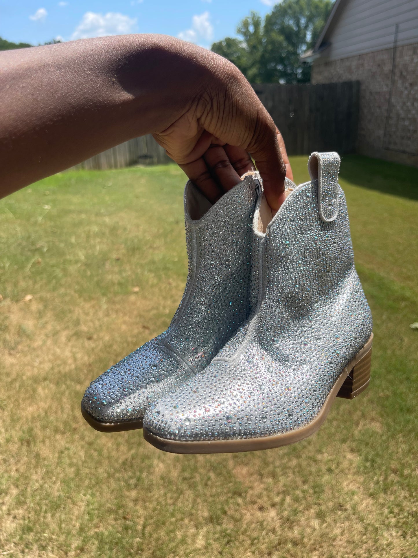 Dream Paris Silver Cowgirl Boots Girls sz 12