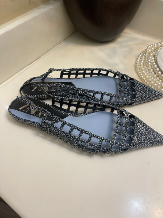 Zara blue flats women sz 9