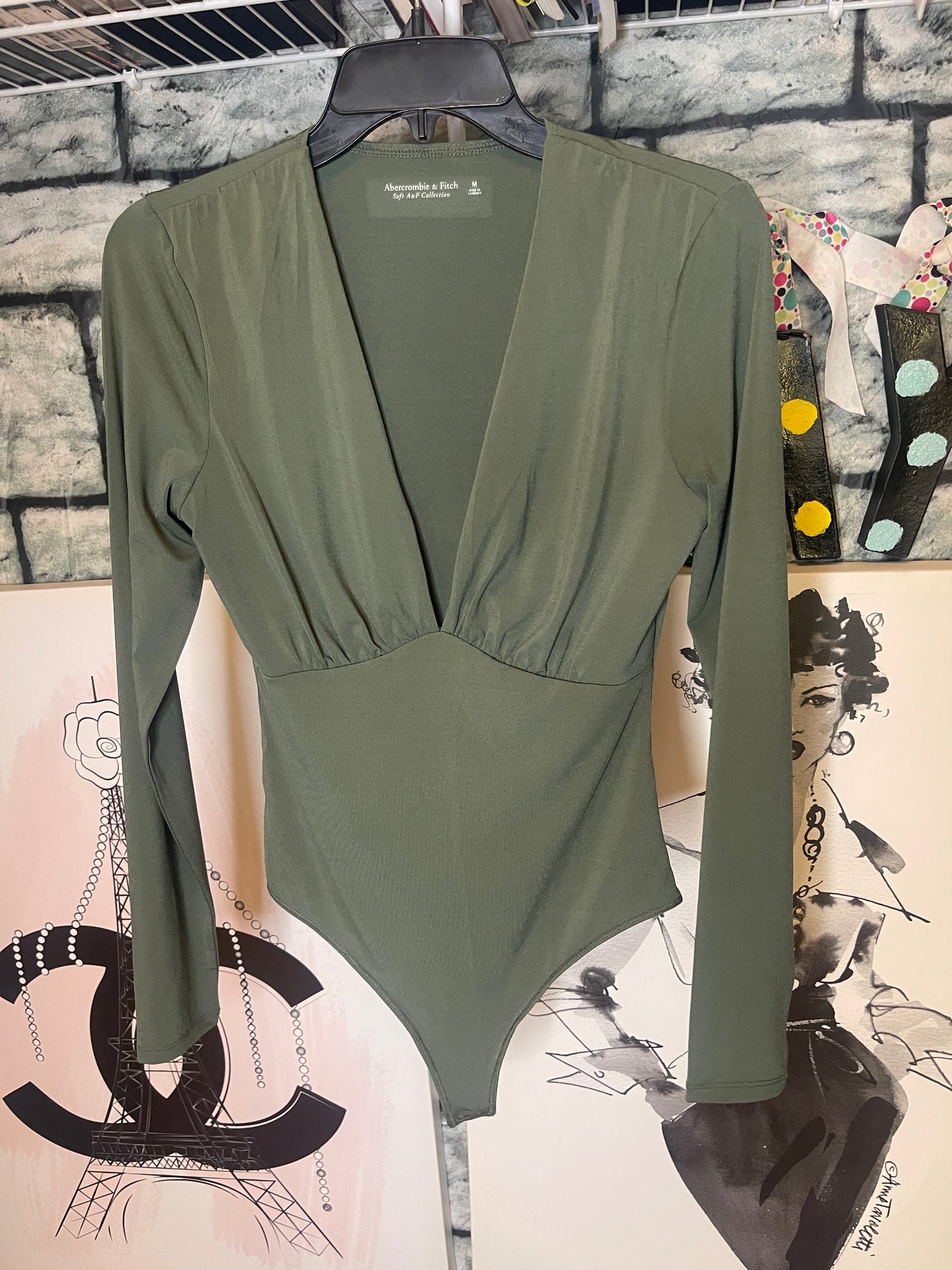 Abercombie & Fitch Green Bodysuit Blouse Women sz Medium