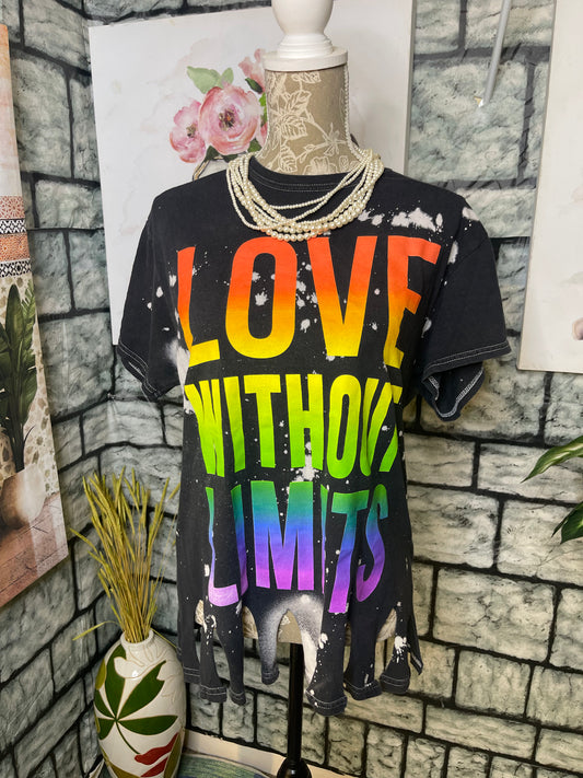 "Love w/o limits" Black Graphic Shirt Women sz Medium