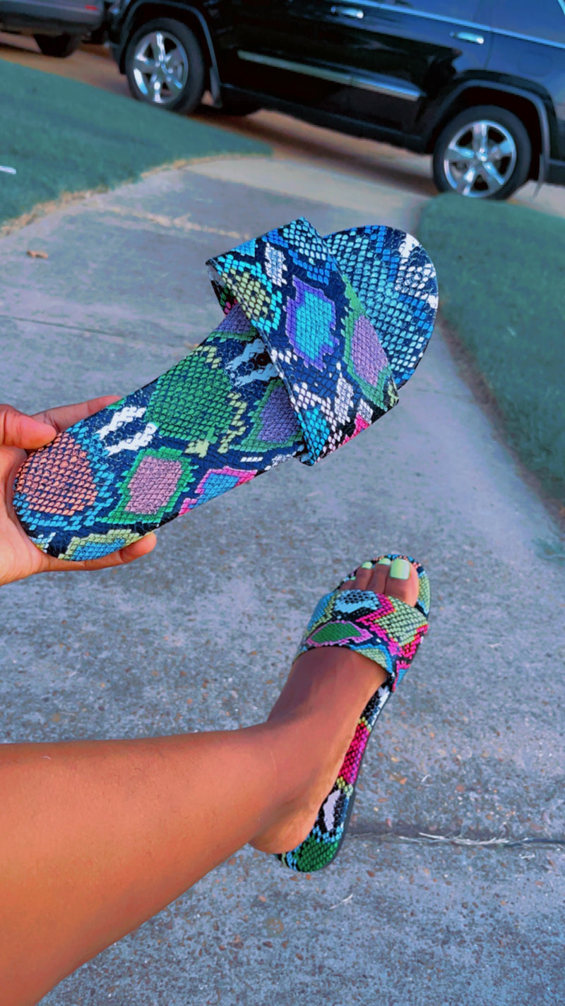 Colorful sandals women sz 11