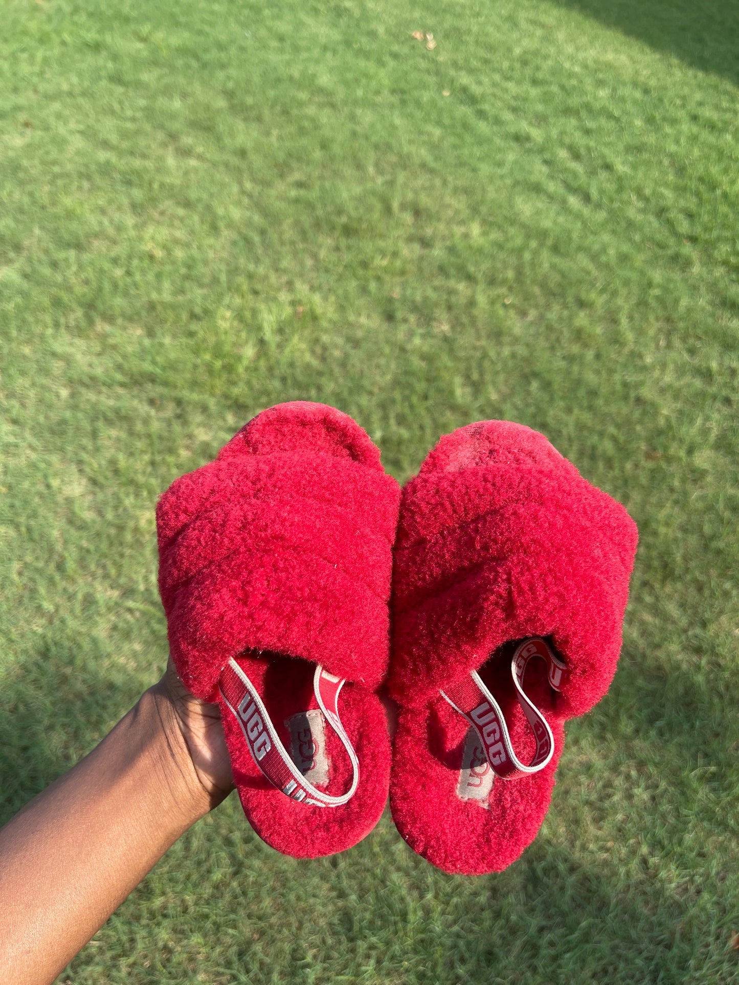 Ugg sandals red girls sz 11