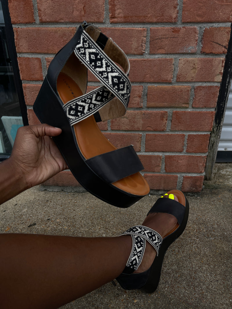 Lucky Brand Platform Sandals Black Women sz 9.5